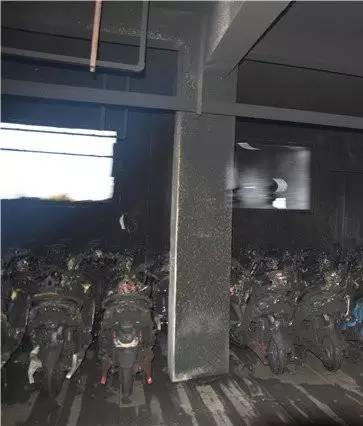 專業(yè)生產(chǎn)PVC護(hù)套、銅排、鋁排、新能源電池銅/鋁軟連接-人禾電子
