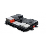 在政策和市場的雙重簇擁下，動力電池產(chǎn)業(yè)正從導入期向高速發(fā)展期加速過渡